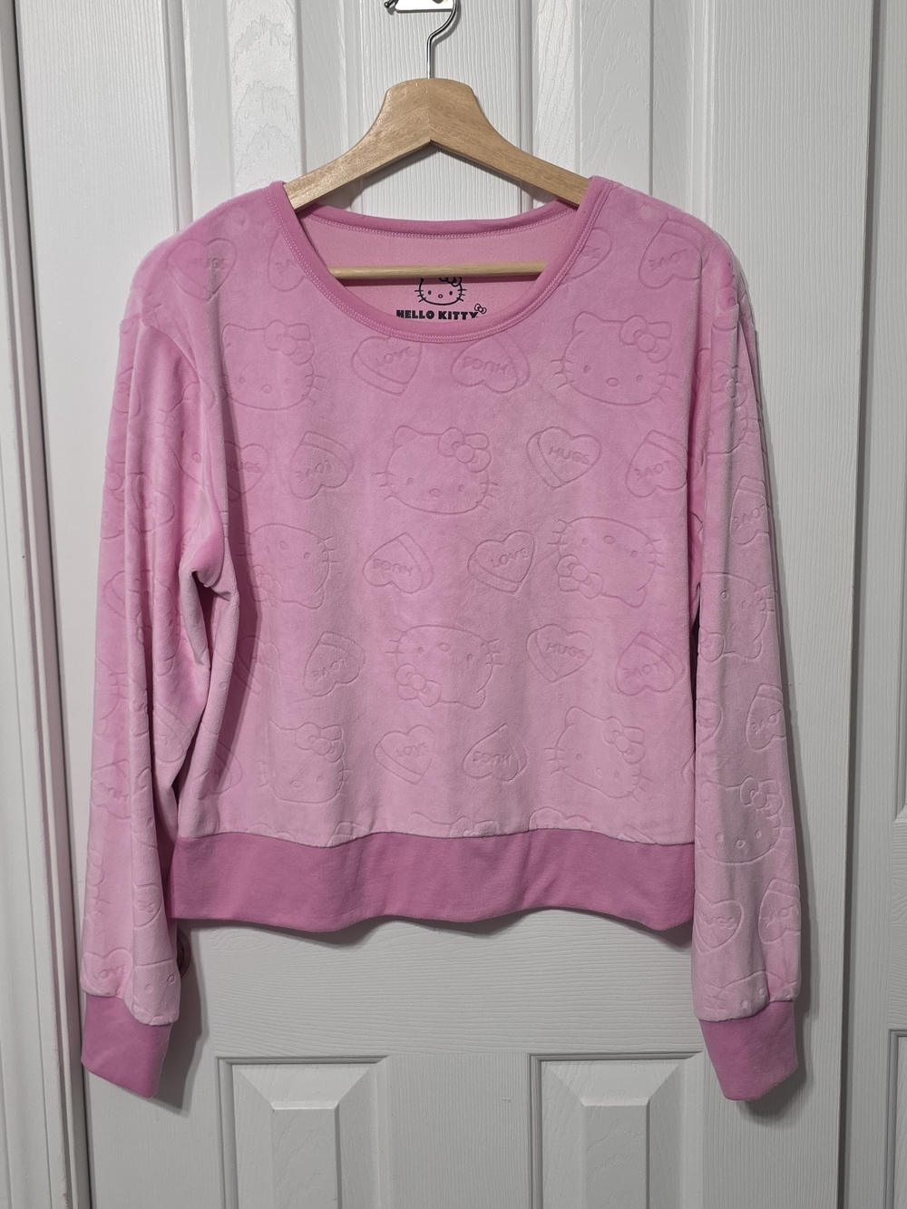 Hello Kitty PJ shirt, Medium